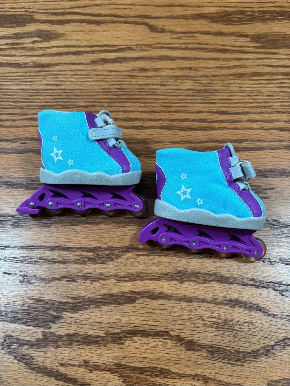 American Girl Skates and Gear Accessory Set F3442 Dolls 2013